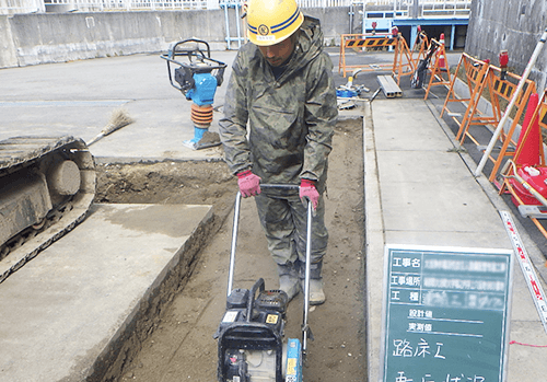 仕事風景イメージ